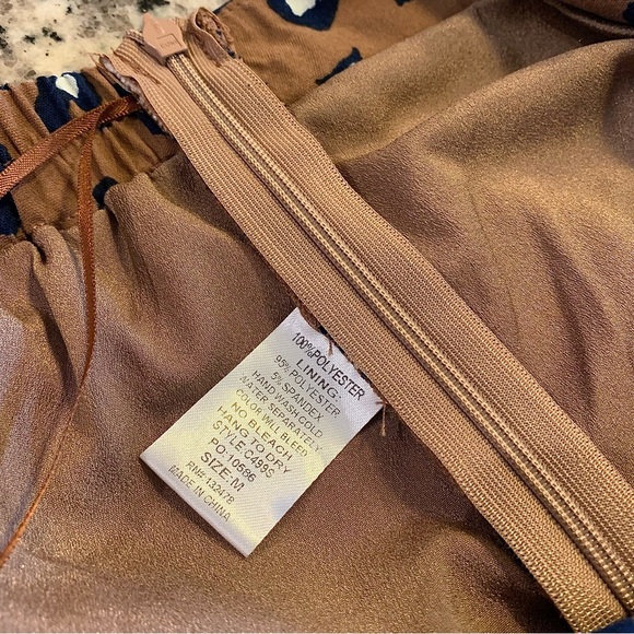 Vestique Leopard Skort - Picture 8 of 10